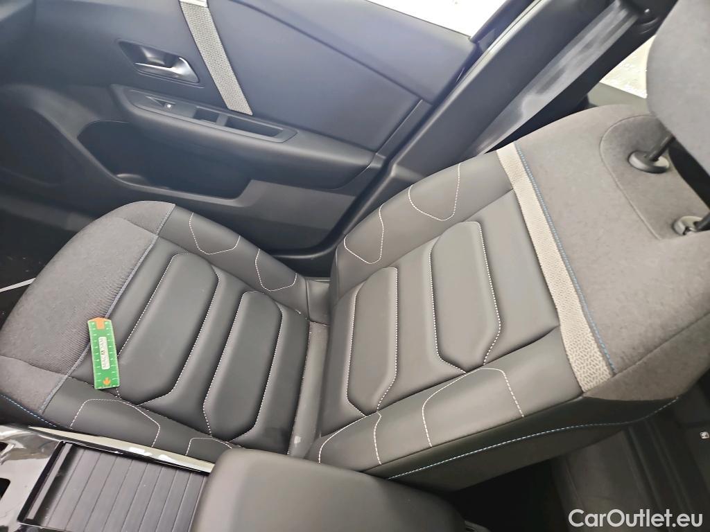  Citroen  C4 CITROEN  / 2020 / 5P / Berline PureTech 130 S&S EAT8 Shine #15