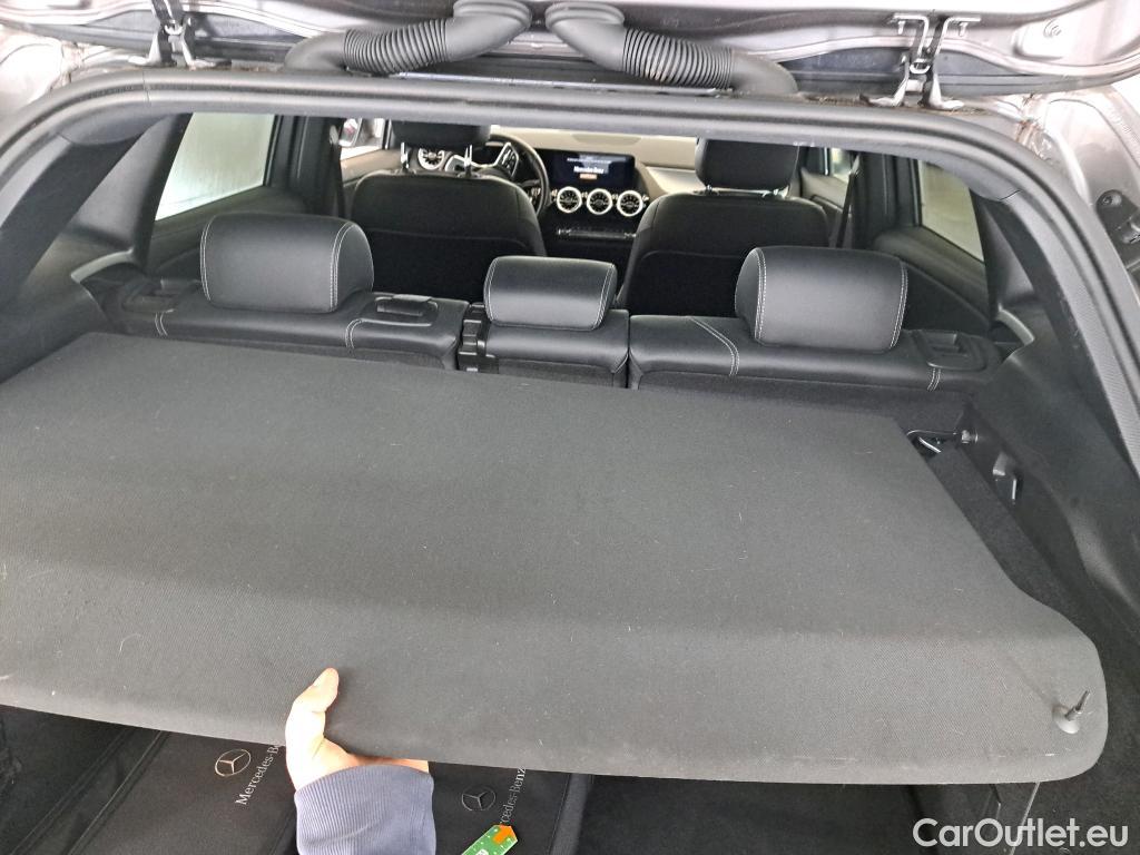  Mercedes  GLA MERCEDES-BENZ  / 2020 / 5P / SUV 1.3  250 e BUSINESS LINE DCT #14