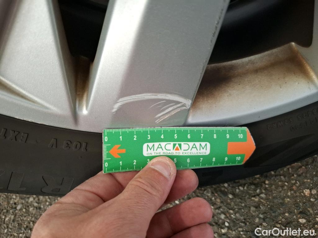  Peugeot  3008  Active Business 1.5 HDi 130CV BVA8 E6d #25