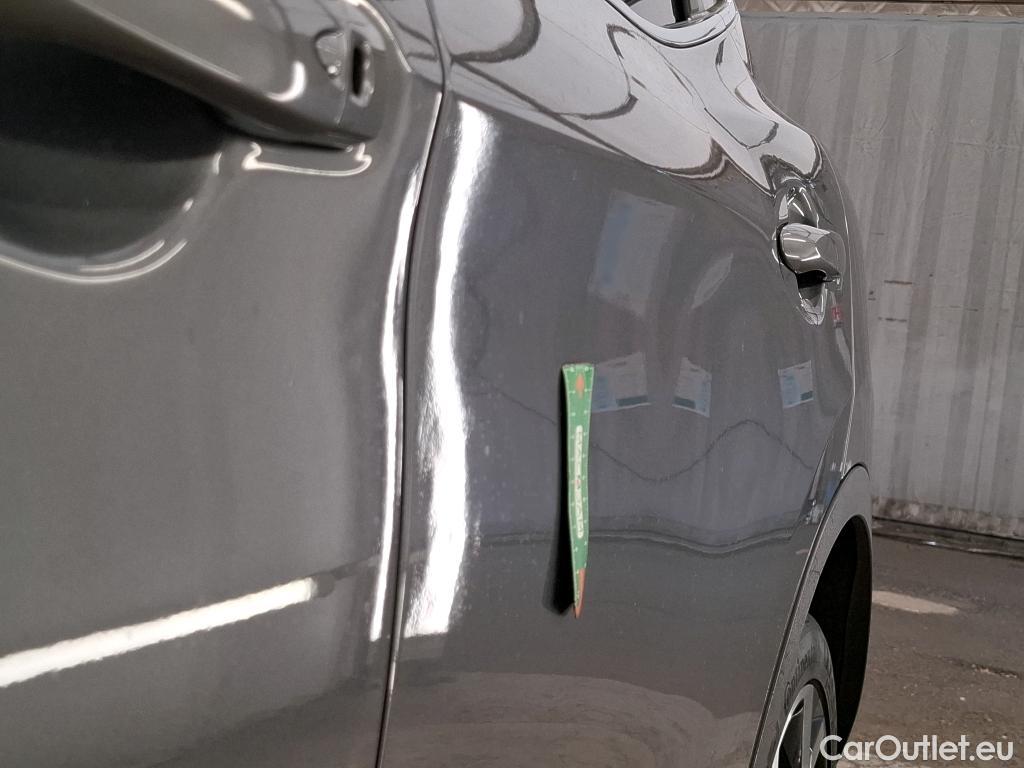  Nissan  Qashqai NISSAN  / 2017 / 5P / Crossover 1.3 DIG-T 140 Tekna #5