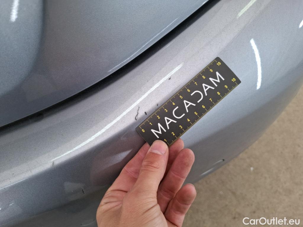  Peugeot  208  Signature 1.2 PureTech 80CV BVM5 E6dT #57