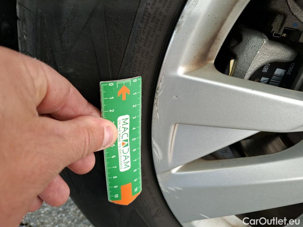  Peugeot  3008  Active Business 1.5 HDi 130CV BVA8 E6d #31