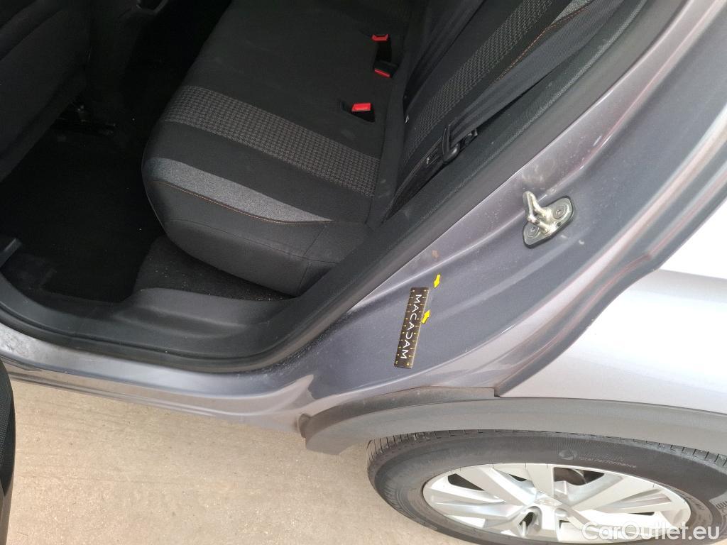  Peugeot  3008  Active Business 1.2 PureTech 130CV BVA8 E6dT #6