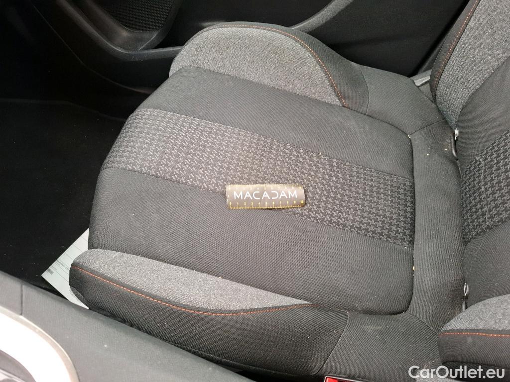  Peugeot  3008  Active Business 1.5 HDi 130CV BVA8 E6d #24