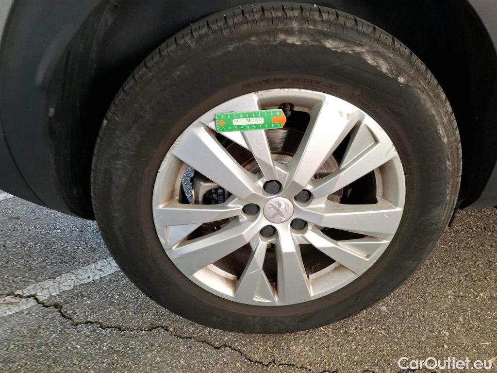  Peugeot  3008  Active Business 1.5 HDi 130CV BVA8 E6d #13