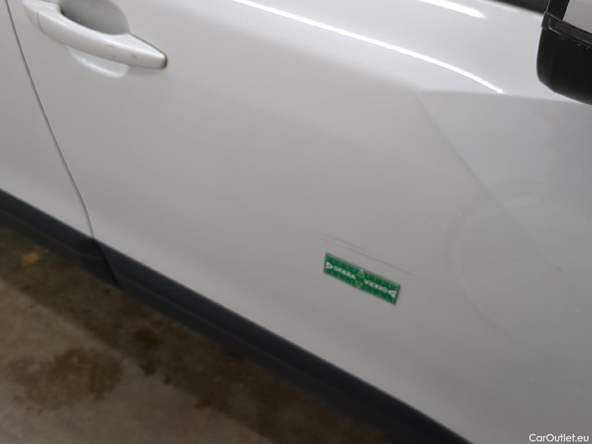  Peugeot  2008  Active Business 1.5 HDi 110CV BVM6 E6d #9