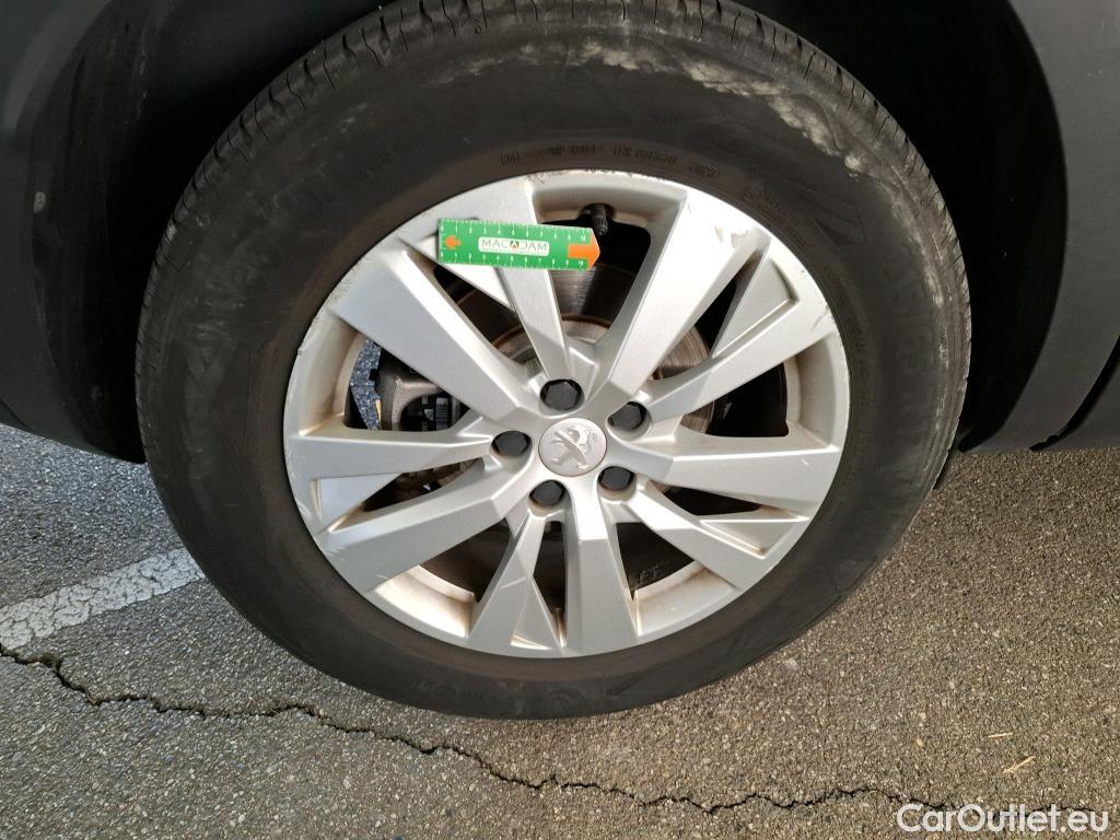  Peugeot  3008  Active Business 1.5 HDi 130CV BVA8 E6d #28