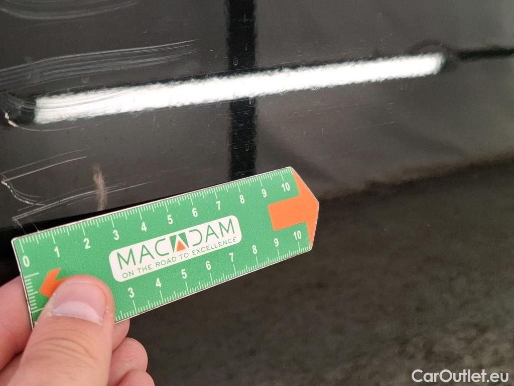  Peugeot  3008  Active Pack 1.5 HDi 130CV BVA8 E6d #10