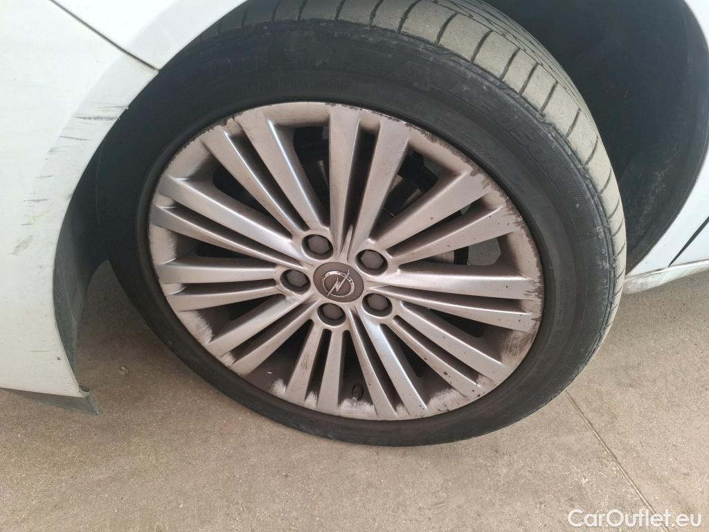  Opel  Insignia OPEL  5p Berline 1.6 CDTi 136 Auto Cosmo #49