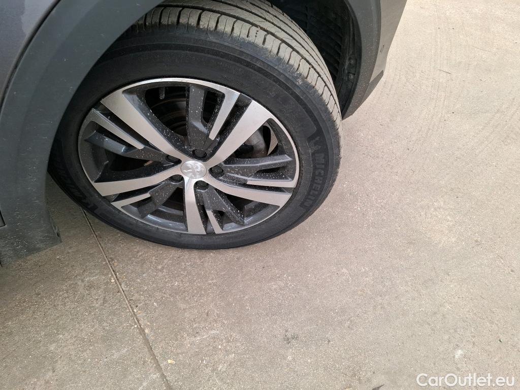  Peugeot  3008  II Allure Pack 1.5 HDi 130CV BVA8 E6d #15