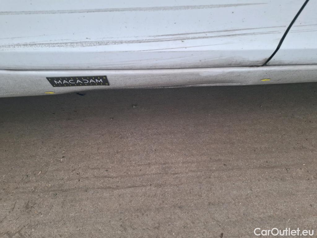  Opel  Insignia OPEL  5p Berline 1.6 CDTi 136 Auto Cosmo #27