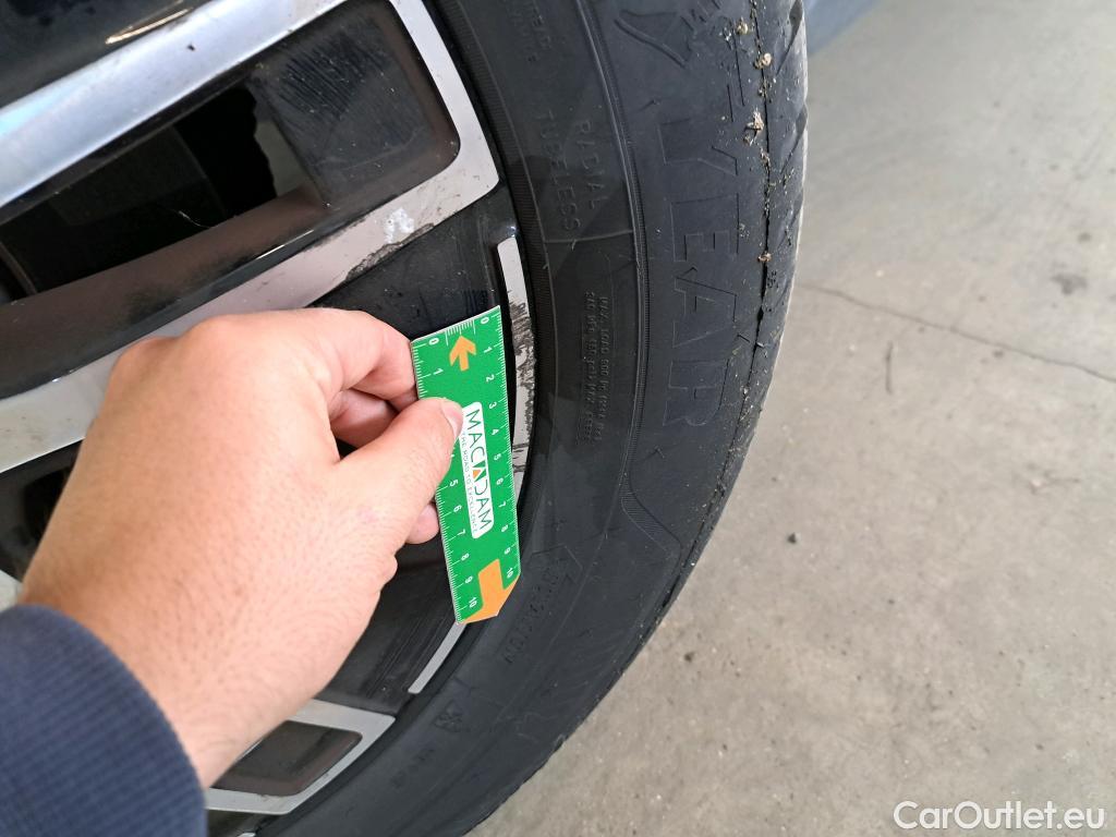  Mercedes  GLA MERCEDES-BENZ  / 2020 / 5P / SUV 1.3  250 e BUSINESS LINE DCT #10