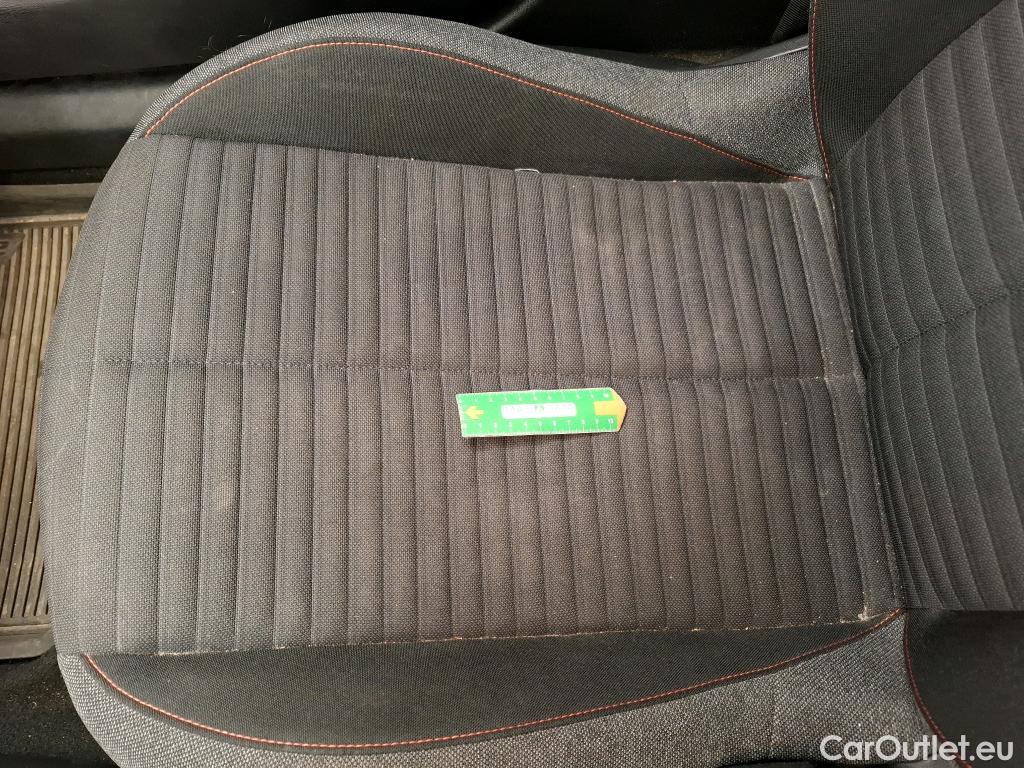  Peugeot  2008  Active Business 1.5 HDi 100CV BVM6 E6d #20