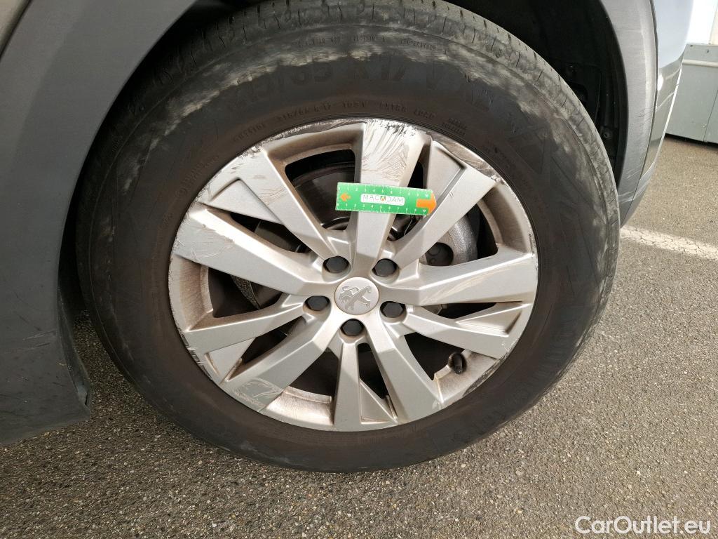  Peugeot  3008  Active Business 1.5 HDi 130CV BVA8 E6d #33