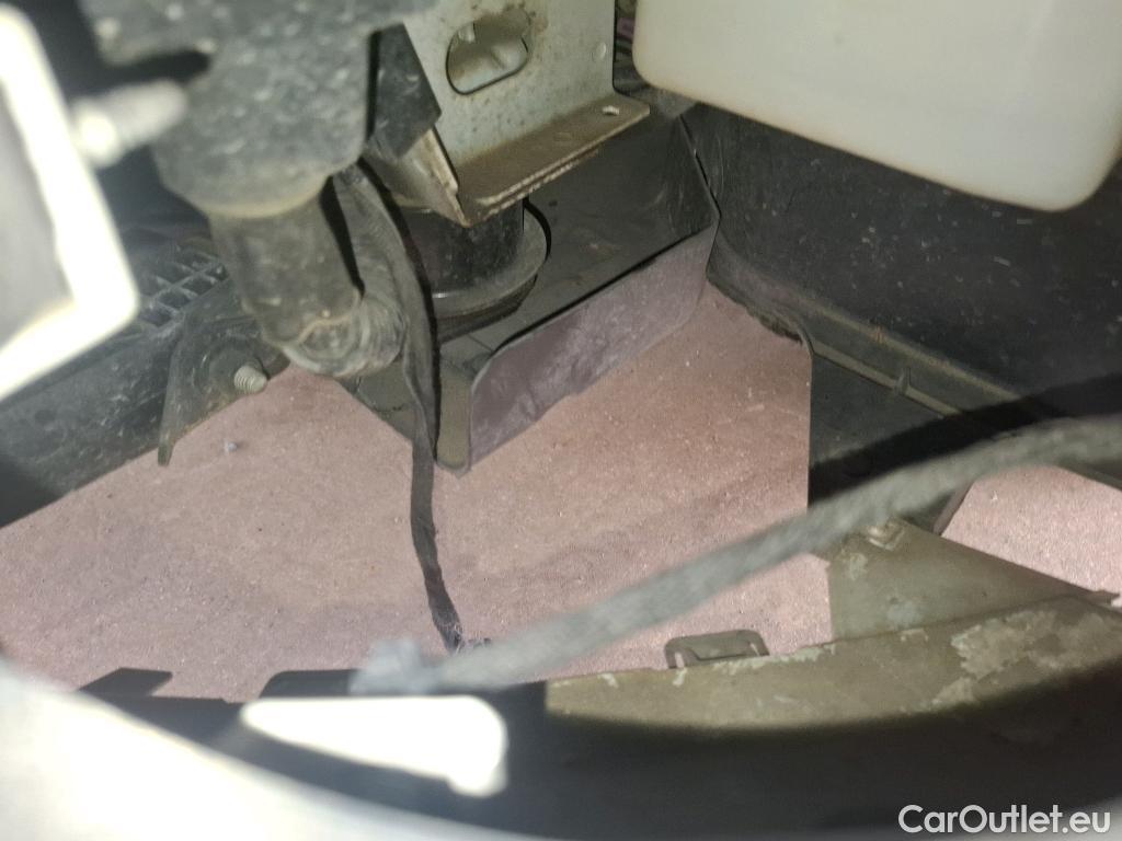  Opel  Insignia OPEL  5p Berline 1.6 CDTi 136 Auto Cosmo #99