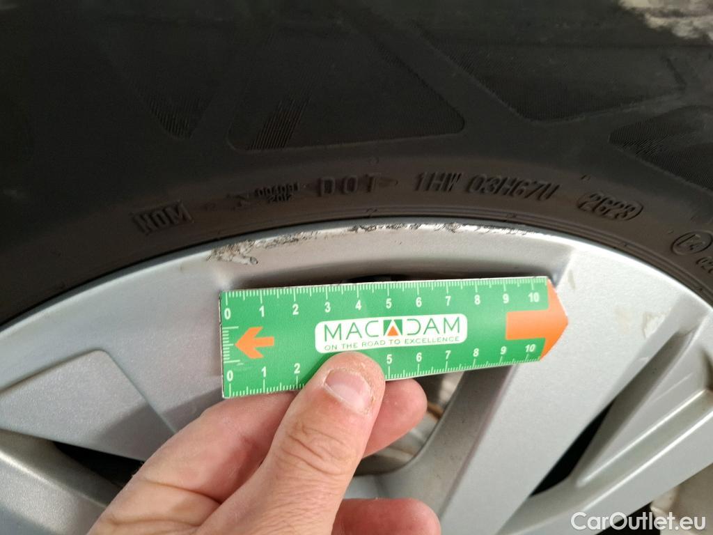  Peugeot  3008  Active Business 1.5 HDi 130CV BVA8 E6d #29