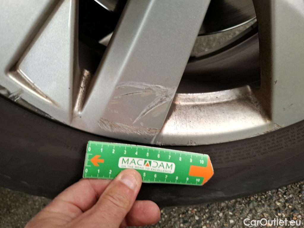  Peugeot  3008  Active Business 1.5 HDi 130CV BVA8 E6d #37