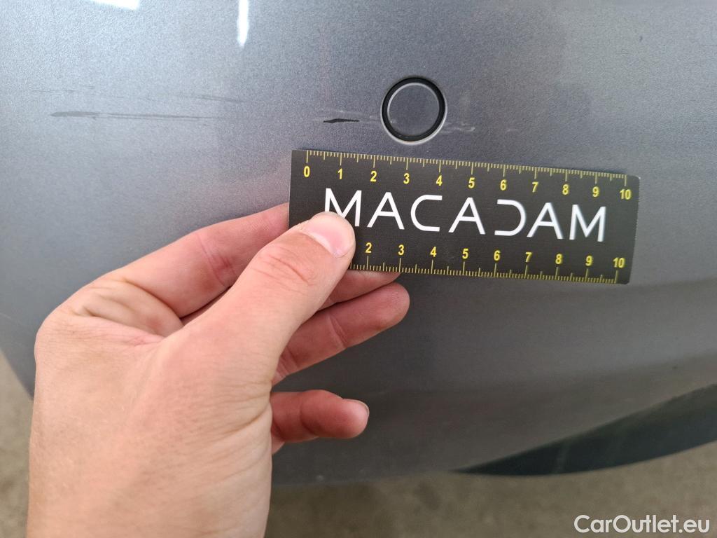  Peugeot  208  Signature 1.2 PureTech 80CV BVM5 E6dT #52