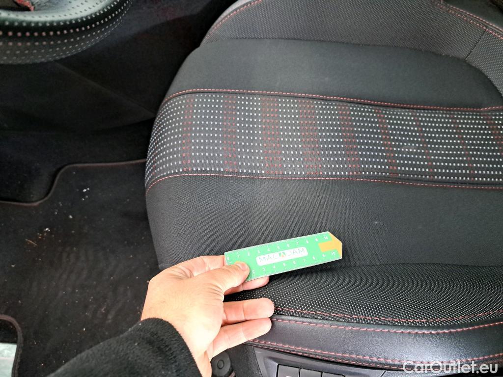  Peugeot  308  GT Line 1.2 PureTech 130CV BVA8 E6dT #25