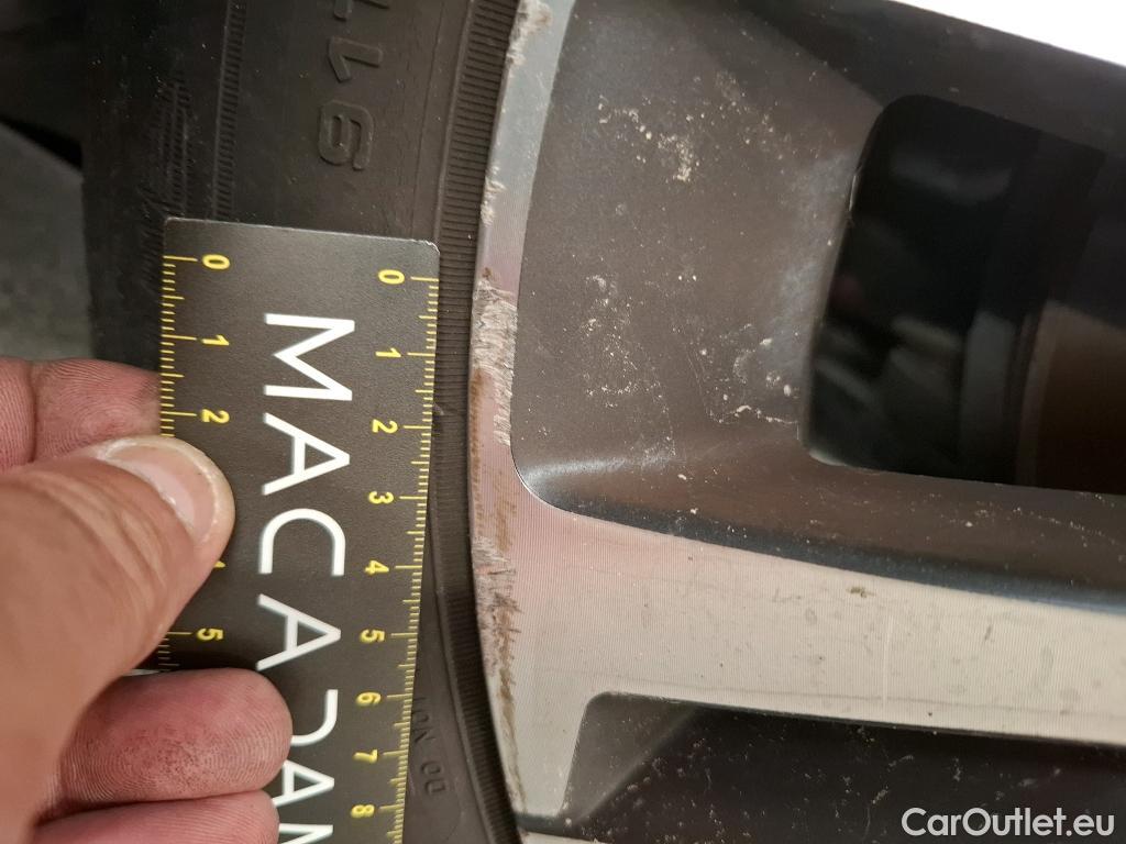  Peugeot  308  SW Allure Business 1.2 PureTech 130CV BVA8 E6d / VO RECONDITIONNE - PHOTOS AVANT RECONDITIONNEMENT #6