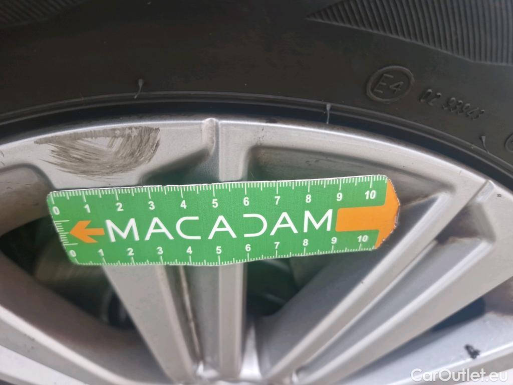  Peugeot  308  Allure 1.2 PureTech 130CV BVA8 E6d #1