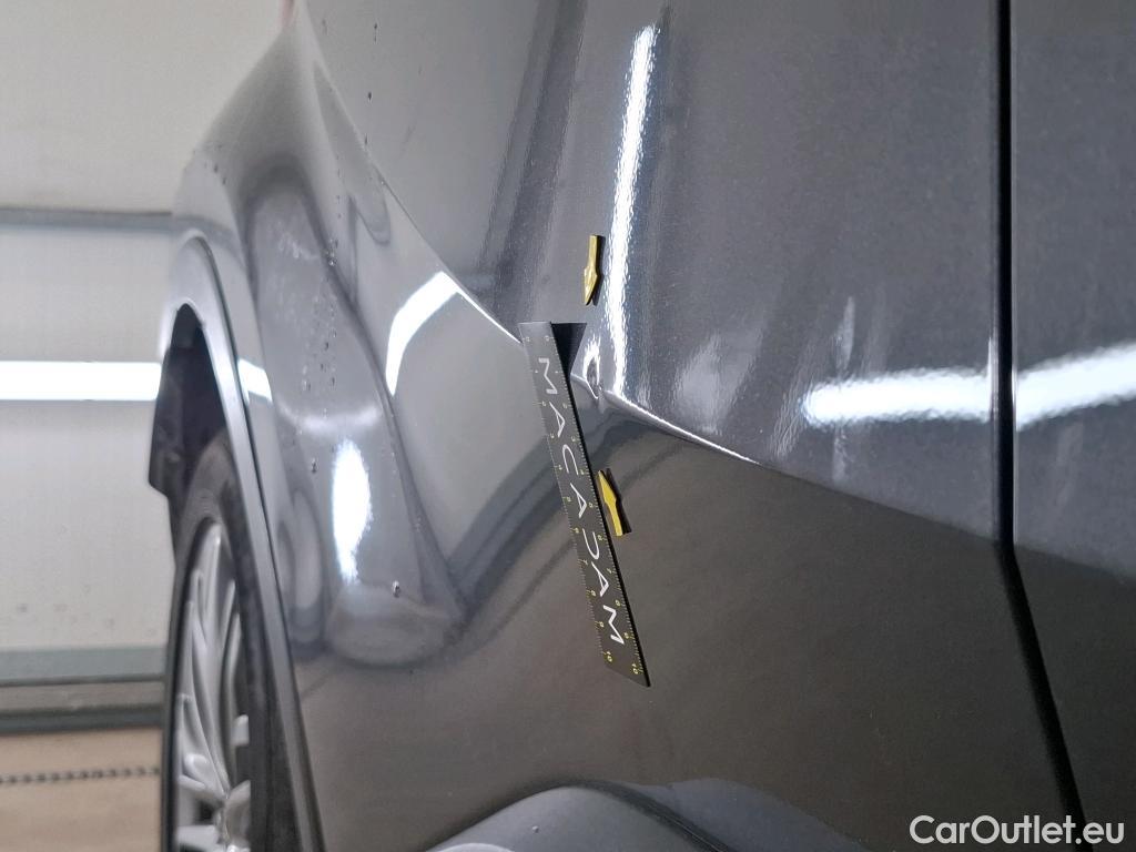  Toyota  C-HR TOYOTA  / 2016 / 5P / SUV 1.8 HYBRIDE 122 DISTINCTIVE #35