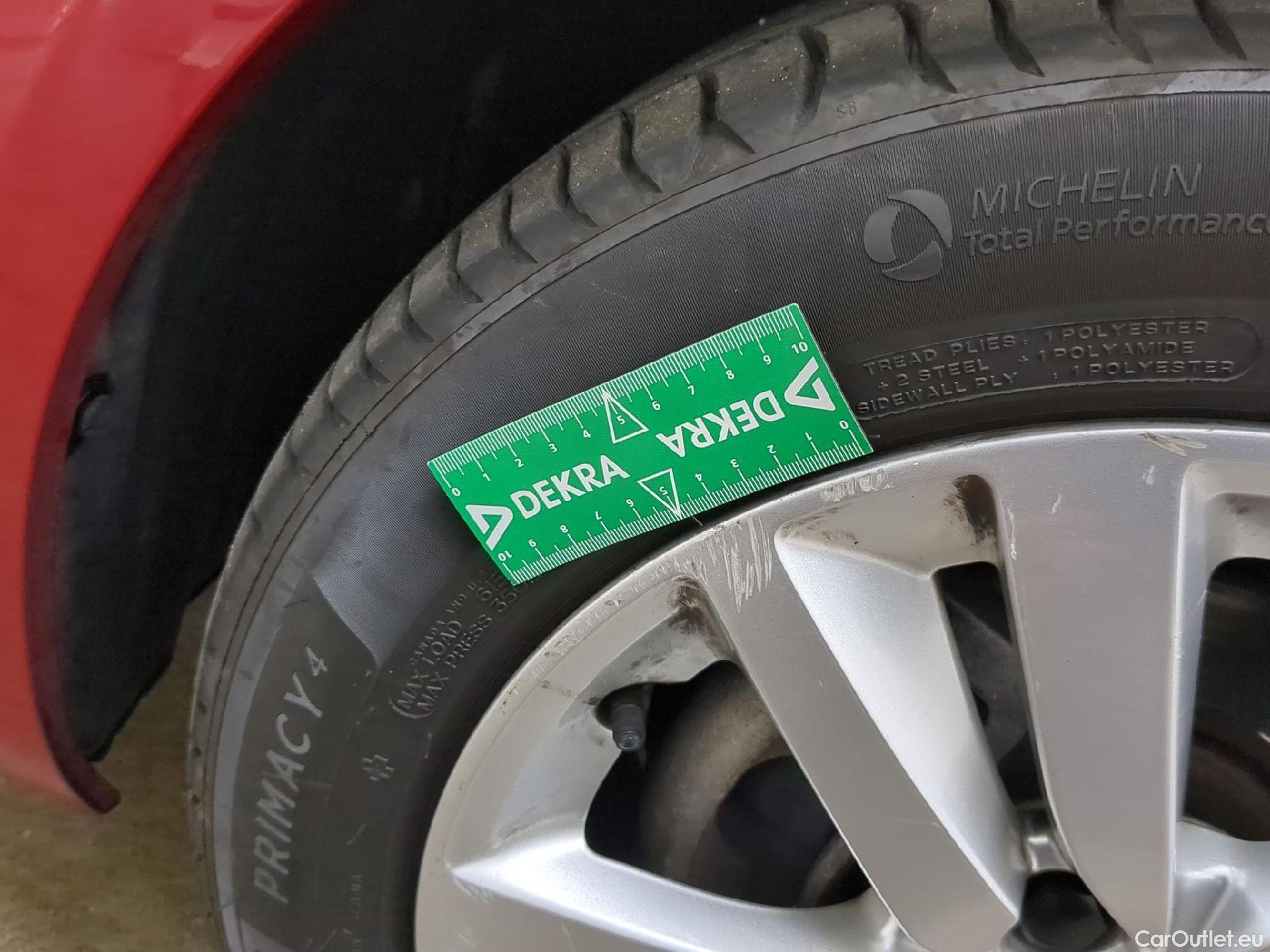  Peugeot  308  Active Business 1.5 HDi 130CV BVA8 E6d #9