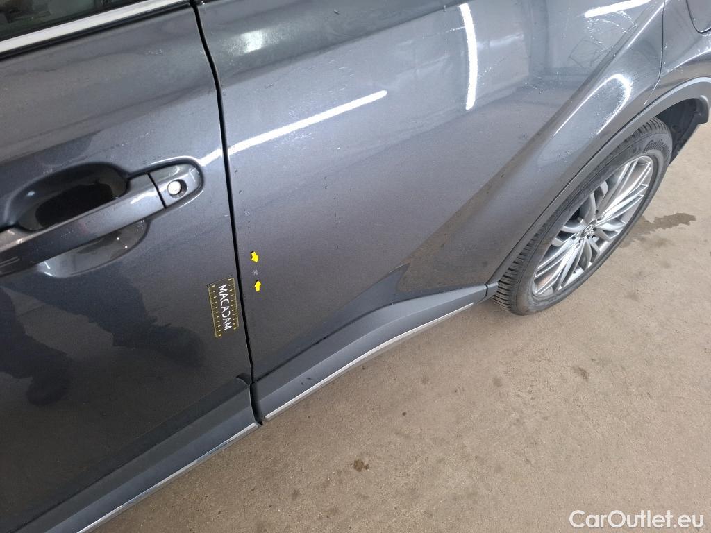  Toyota  C-HR TOYOTA  / 2016 / 5P / SUV 1.8 HYBRIDE 122 DISTINCTIVE #56