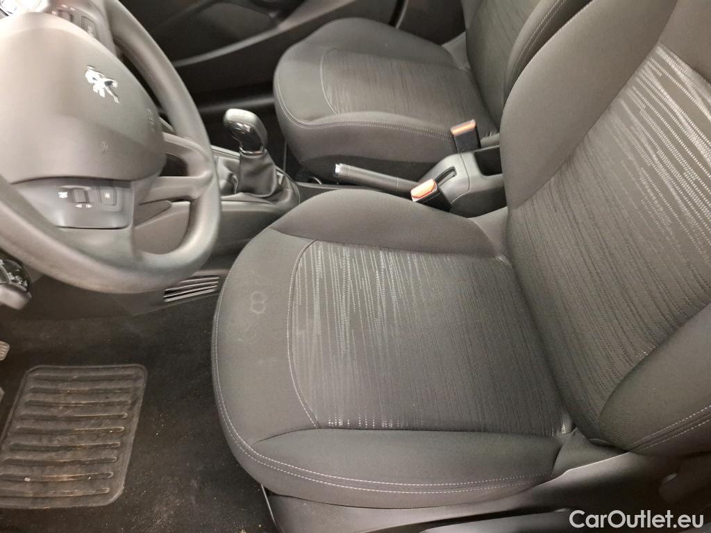  Peugeot  208  Affaire Premium Pack 1.5 HDi 100CV BVM5 E6dT #3