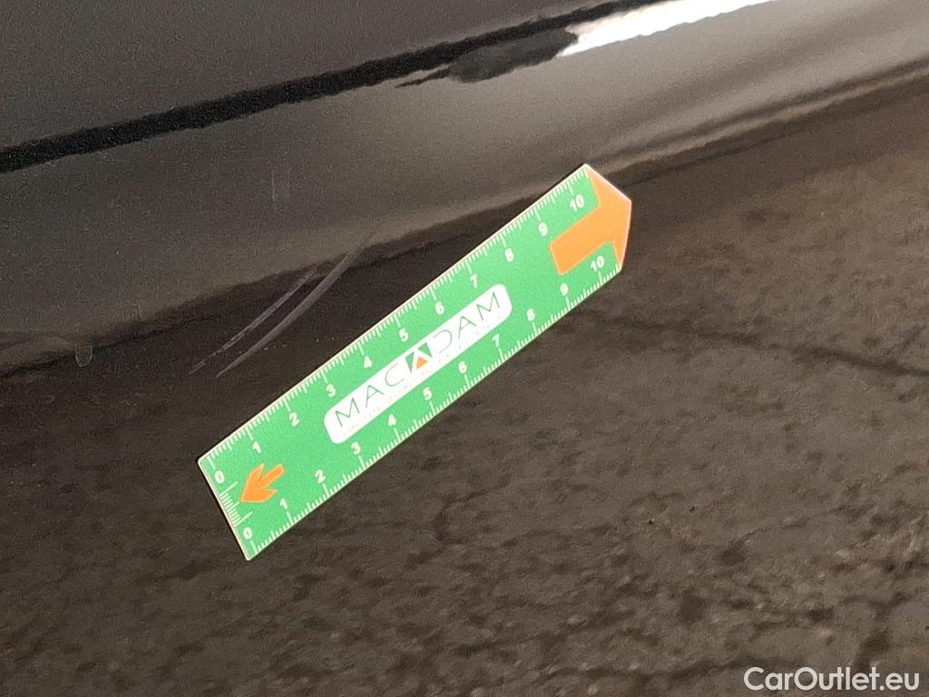  Volkswagen  Golf  VOLKSWAGEN / 2020 / 5P / Berline 2.0 TDI SCR 150 DSG7 Life Busi #22