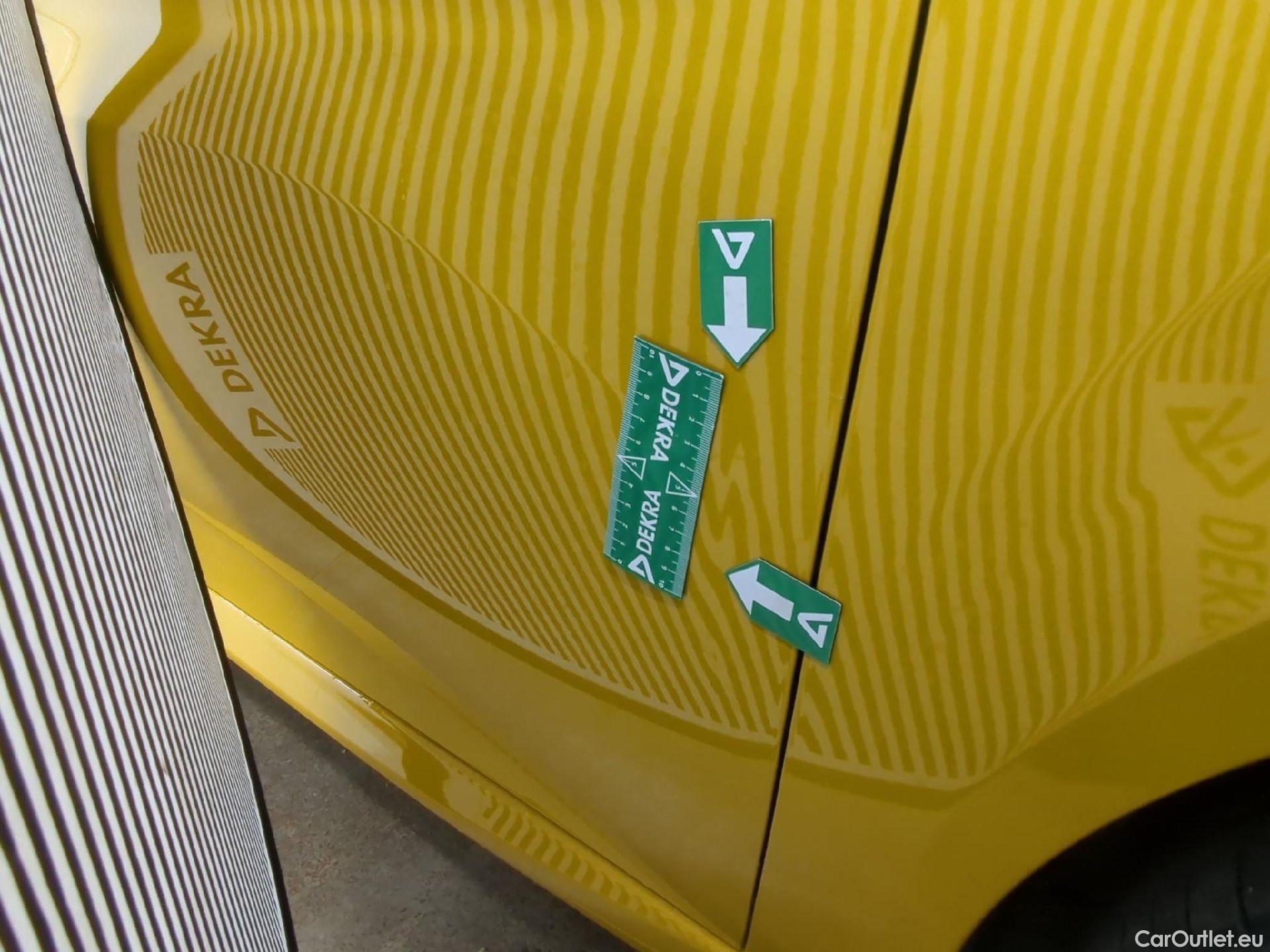  Peugeot  208  Premium 1.5 HDi 100CV BVM6 E6d #3