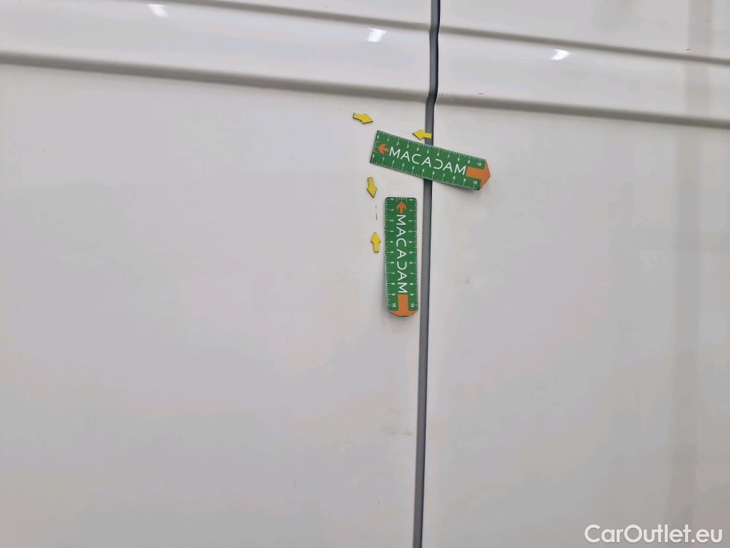  Citroen  Jumper  Fourgon Grand Volume 33 L2H2 Driver BlueHDi 140 Start&Stop 140CV BVM6 #16