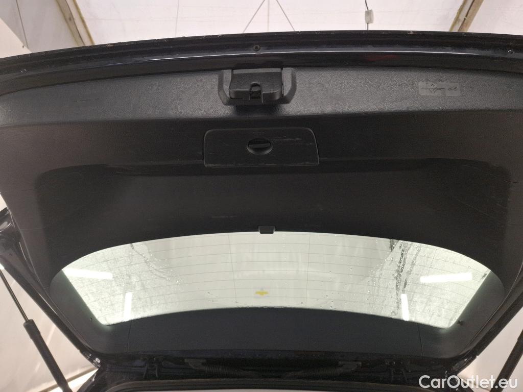  Volkswagen  Golf  VOLKSWAGEN 5p Berline 2.0 TDI 150 DSG7 Cft Busi BMT #4