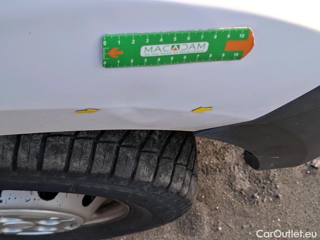  Fiat  Ducato Fiat  VU 4p Fourgon 3.0 M H2 2.0 Mjt 115 Pack Pro Nav #18