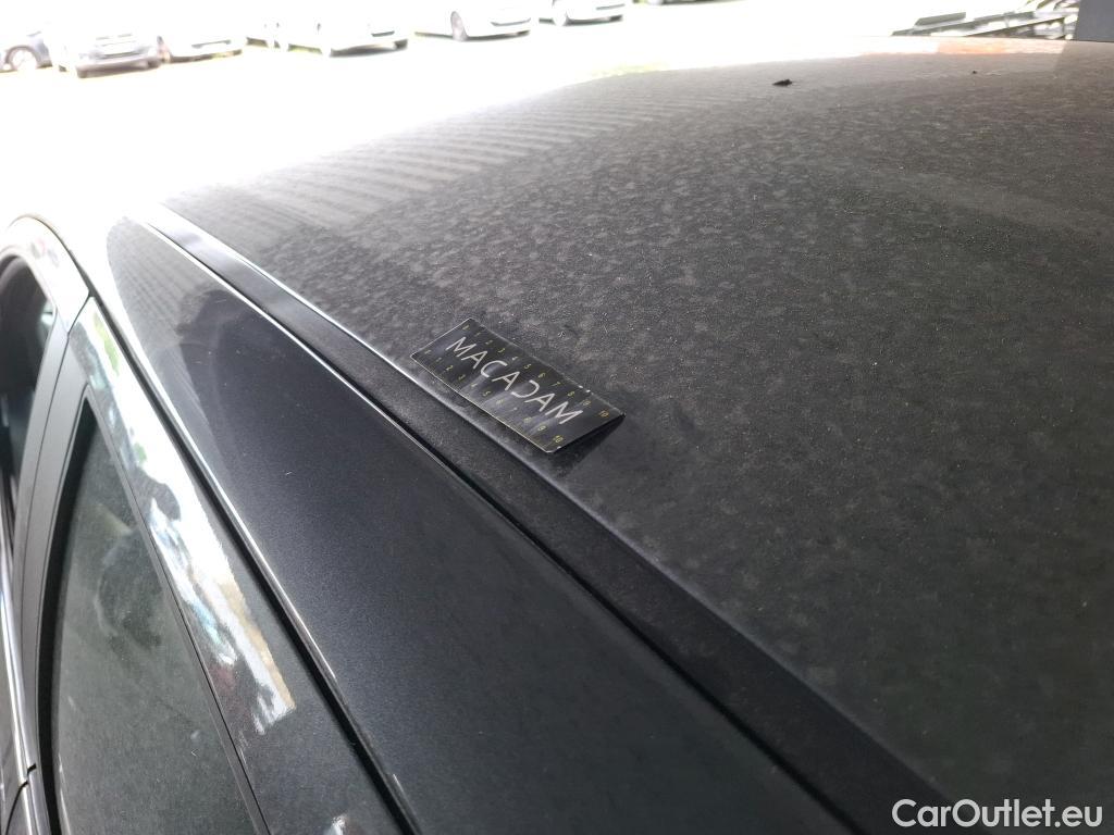  Toyota  Yaris TOYOTA  Hybride / 2017 / 5P / Berline 1.5 VVT-I HYBRID France Business #6