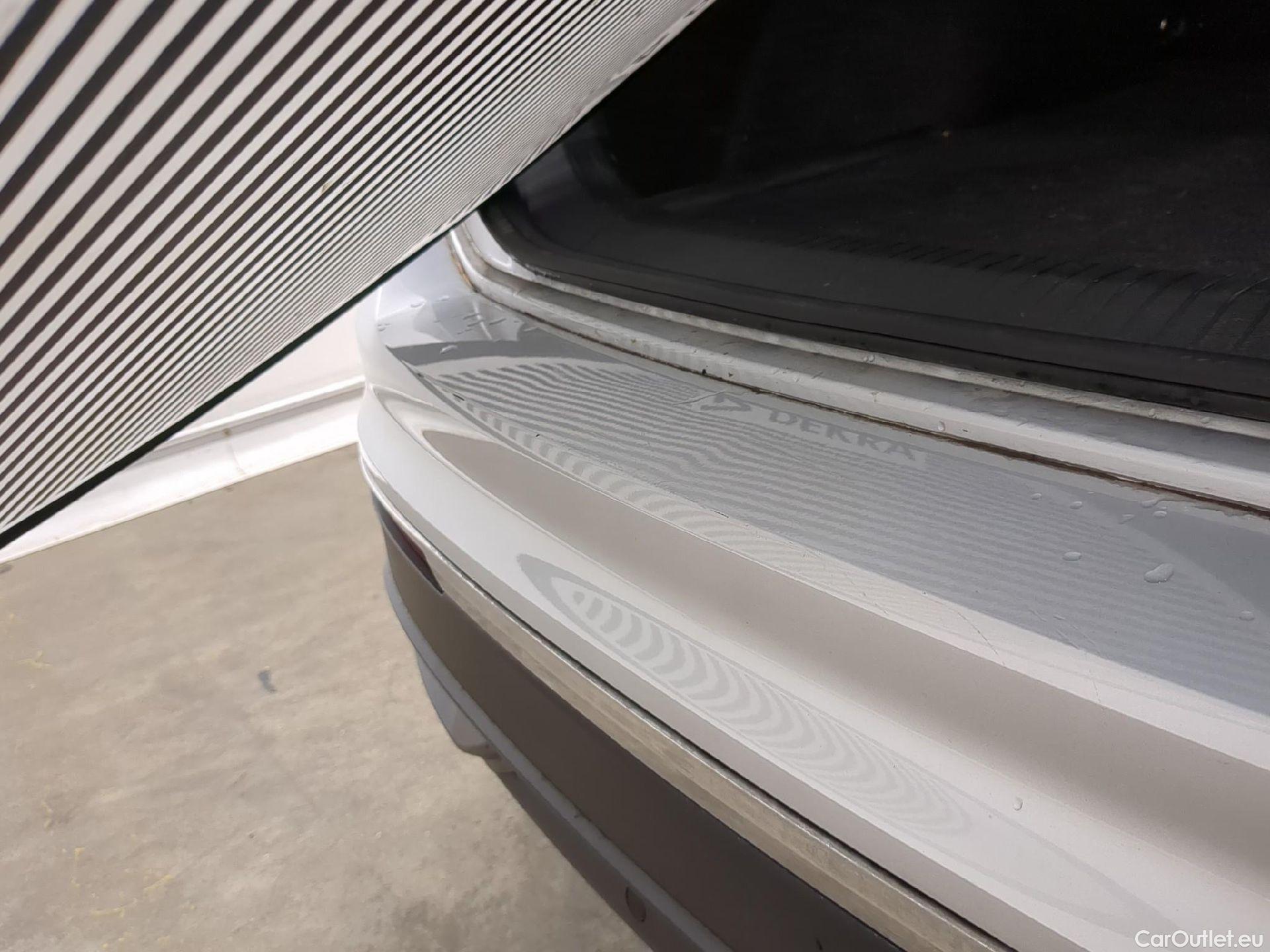  Volkswagen  Tiguan VOLKSWAGEN  / 2020 / 5P / SUV 2.0 TDI 150 DSG7 Life Business #20