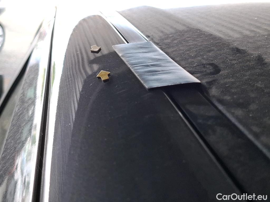  Toyota  Yaris TOYOTA  Hybride / 2017 / 5P / Berline 1.5 VVT-I HYBRID France Business #3