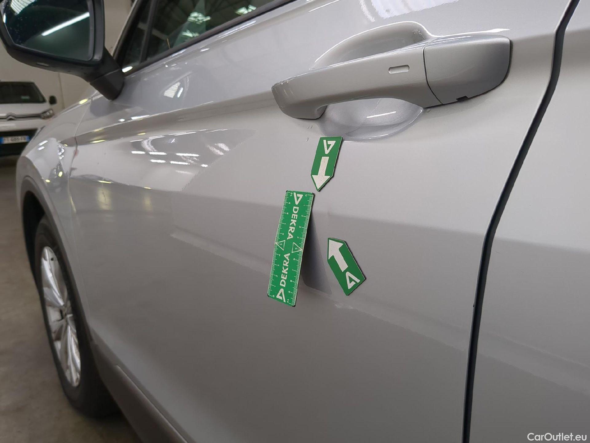  Volkswagen  Tiguan VOLKSWAGEN  / 2020 / 5P / SUV 2.0 TDI 150 DSG7 Life Business #19