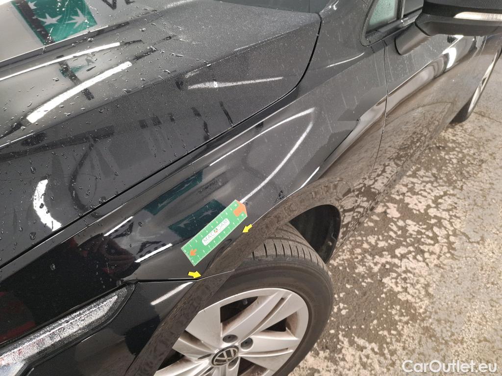  Volkswagen  Golf  VOLKSWAGEN / 2020 / 5P / Berline 2.0 TDI SCR 150 DSG7 Life Busi #1