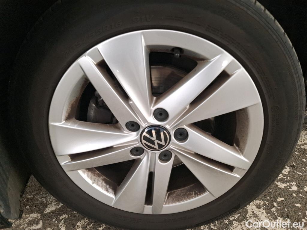  Volkswagen  Golf  VOLKSWAGEN / 2020 / 5P / Berline 2.0 TDI SCR 150 DSG7 Life Busi #5