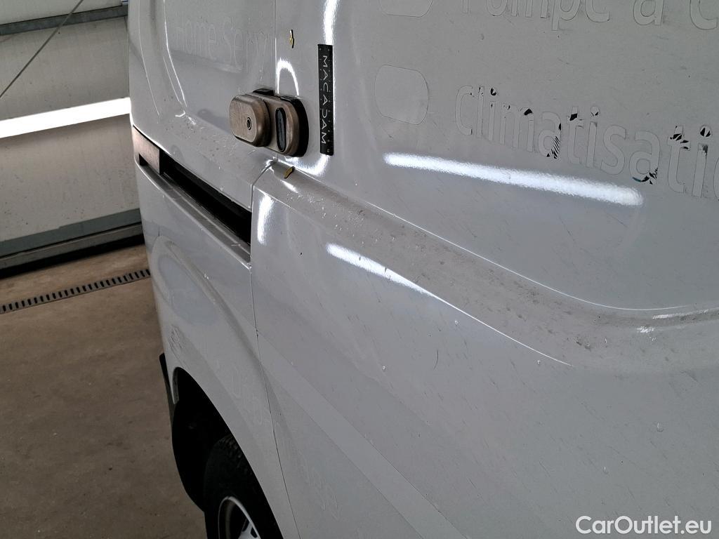  Citroen  Berlingo  Fourgon Club M 650 1.5 BlueHDi 75CV BVM5 E6dT #9