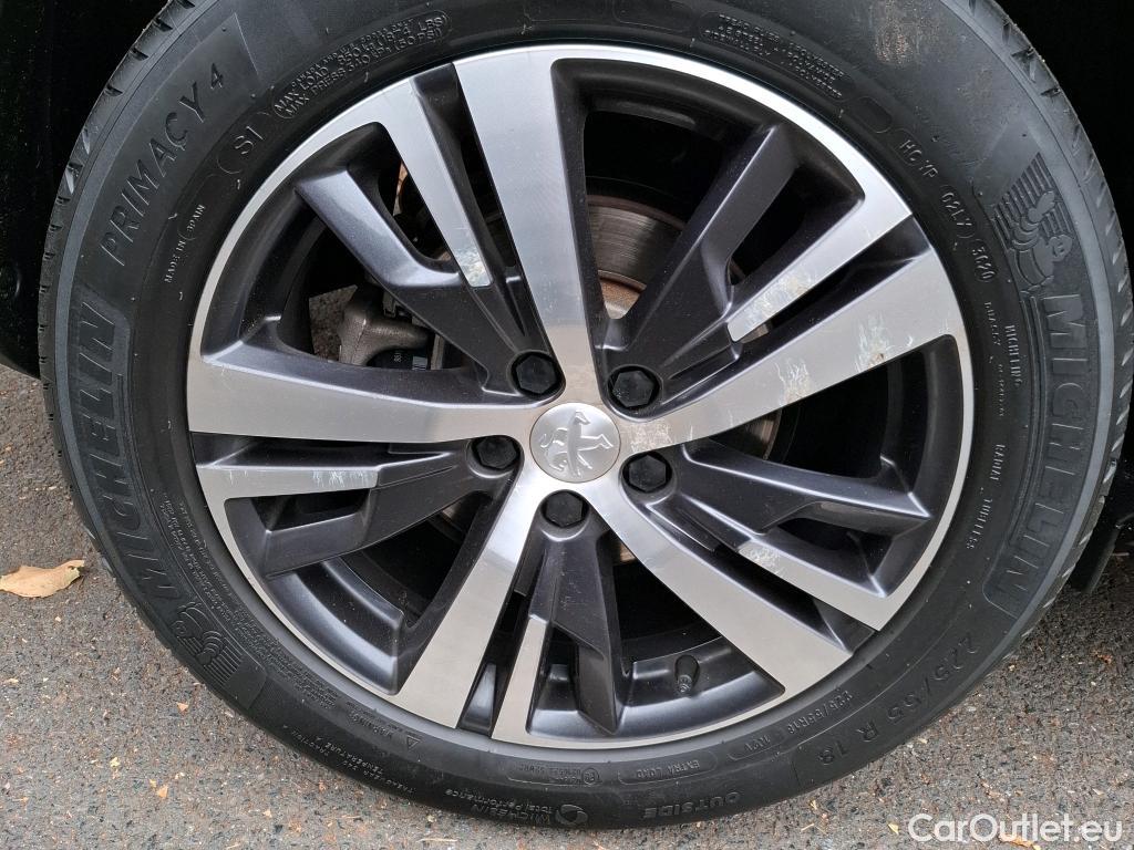  Peugeot  3008  Allure Business 1.2 PureTech 130CV BVA8 E6d #10