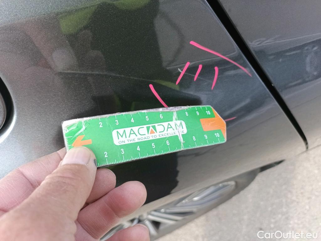  Bmw  Serie 3 BMW  / 2015 / 5P / familiar 330d Touring #8