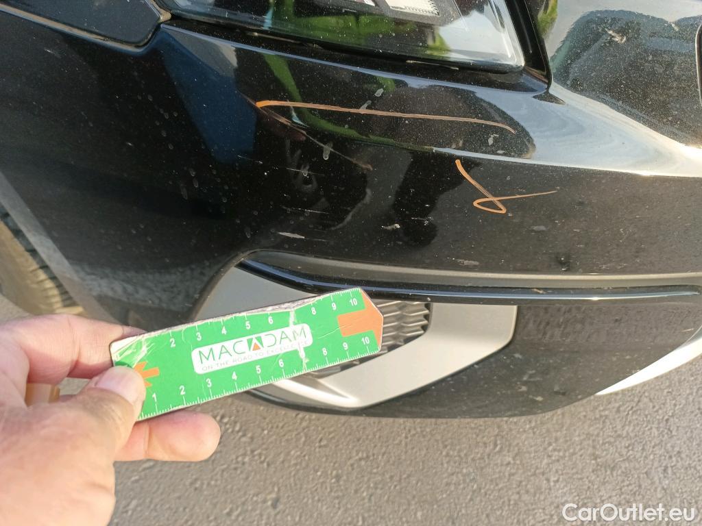  Audi  A3 AUDI  / 2020 / 5P / berlina con portón Sportback Advanced 35 TFSI 110kW S tron #23