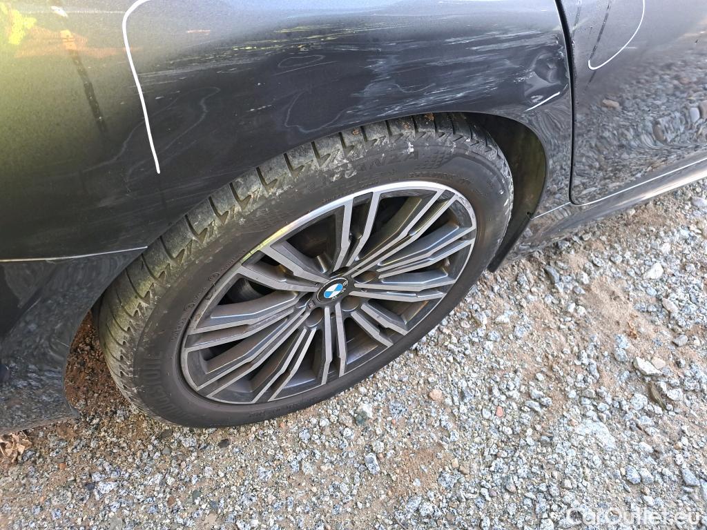  Bmw  Serie 3 BMW  / 2018 / 4P / sedán 320i Auto. #5
