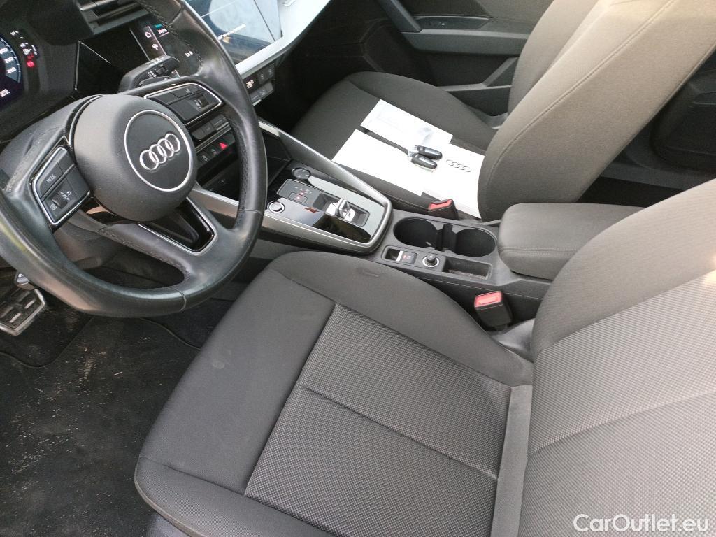  Audi  A3 AUDI  / 2020 / 5P / berlina con portón Sportback Advanced 35 TFSI 110kW S tron #15