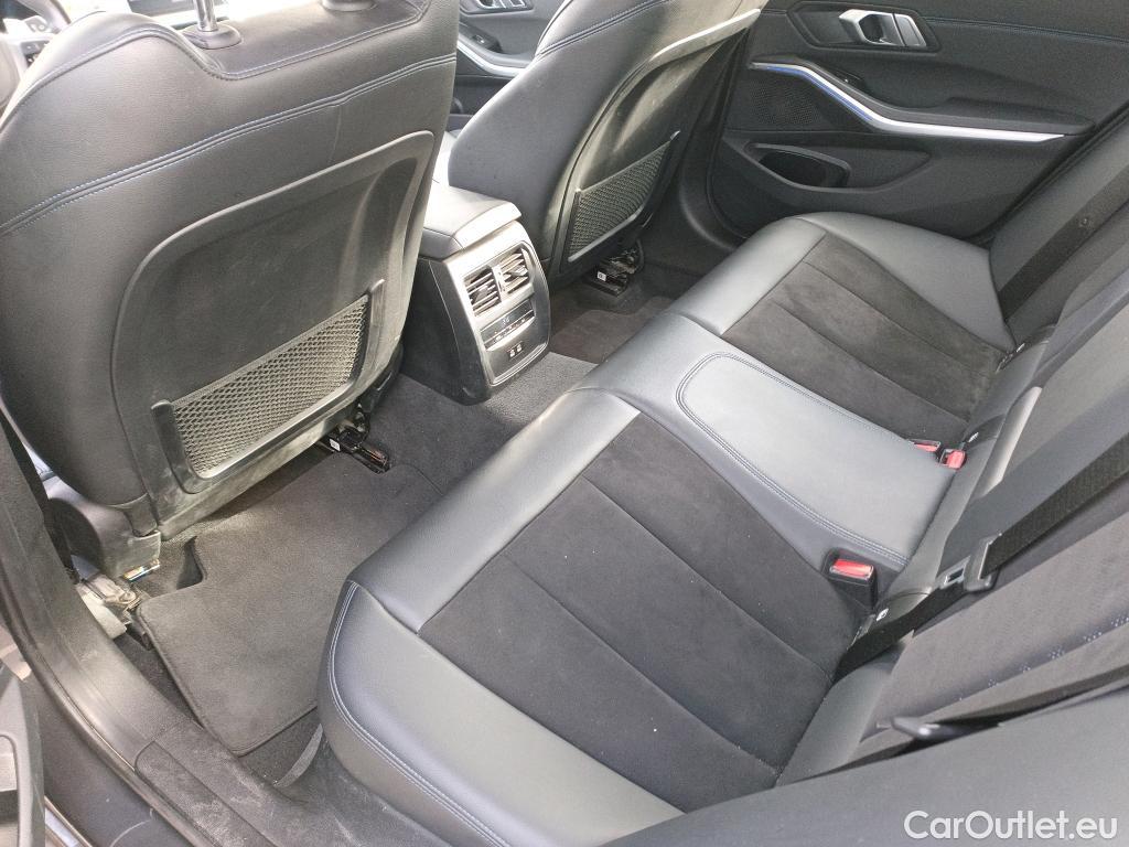  Bmw  Serie 3 BMW  / 2015 / 5P / familiar 330d Touring #13