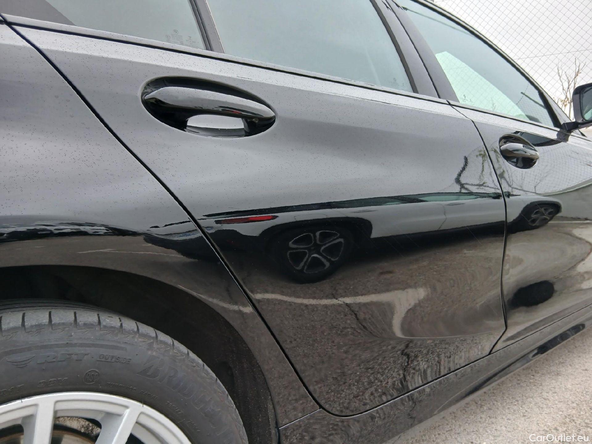  Bmw  Serie 3 BMW  / 2018 / 4P / sedán 318d Auto. #13