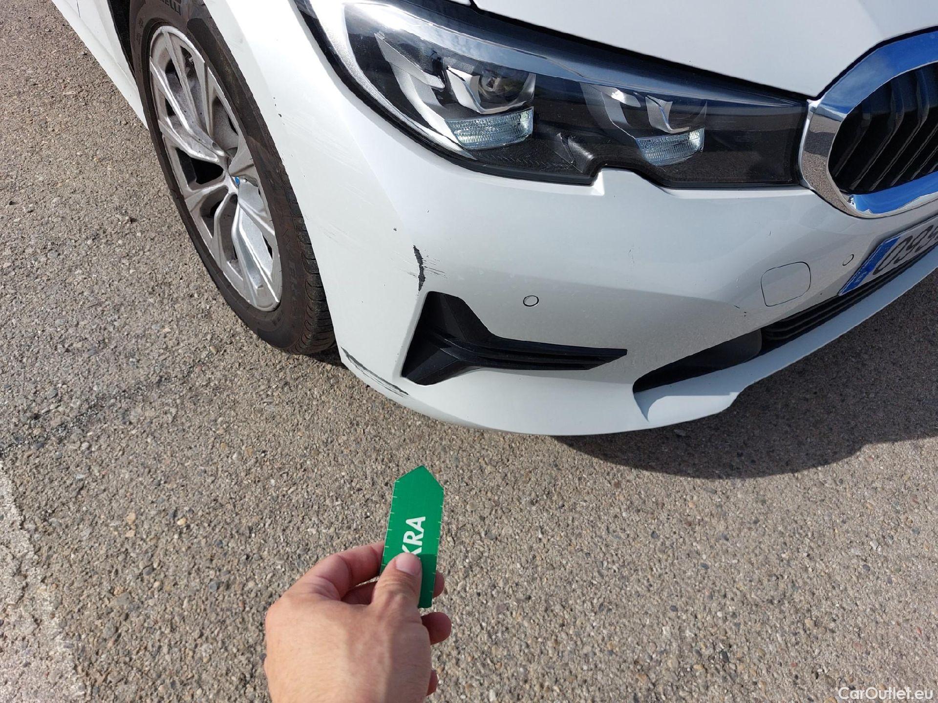  Bmw  Serie 3 BMW  / 2015 / 5P / familiar 318d Touring #1