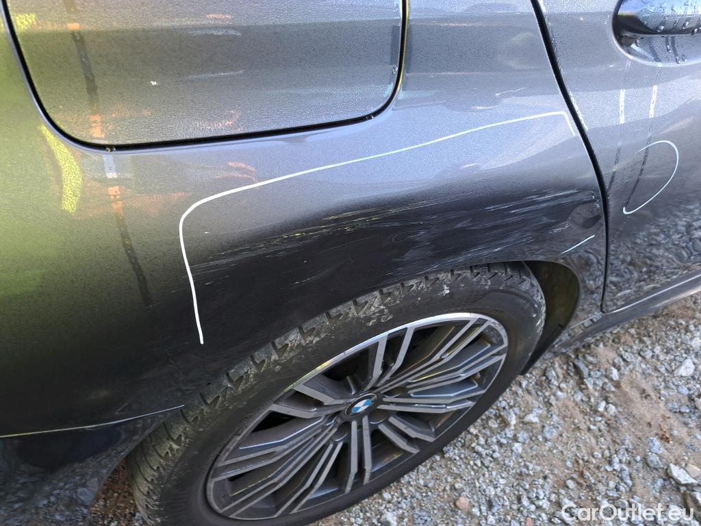  Bmw  Serie 3 BMW  / 2018 / 4P / sedán 320i Auto. #2